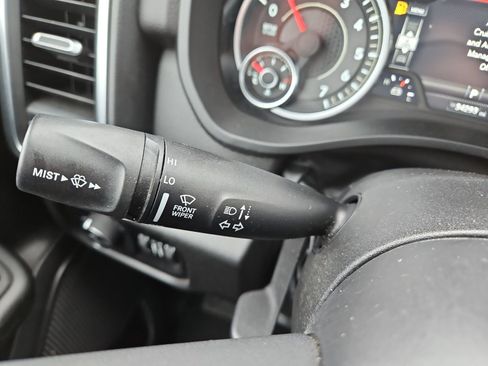 Used 2025 RAM 1500 Big Horn image 30