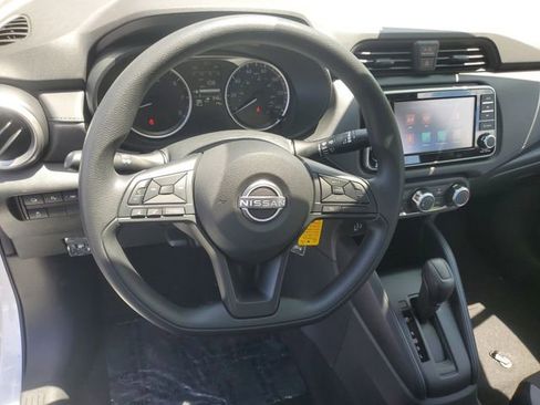 Certified 2025 Nissan Versa S w/ Trunk Package FWD image 17