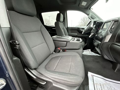 Used 2020 Chevrolet Silverado 1500 Custom w/ Custom Value Package image 29