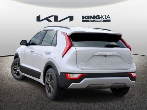 New 2026 Kia Niro LX FWD image 4