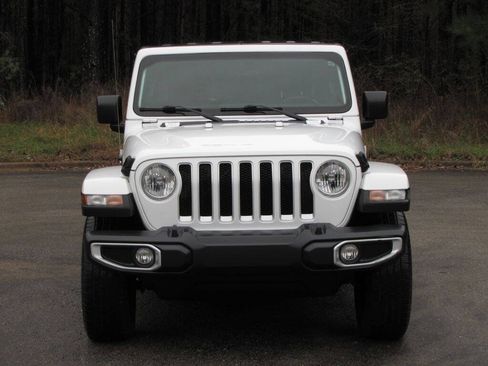 Used 2021 Jeep Wrangler Unlimited Sahara image 10