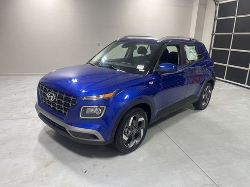 New 2026 Hyundai Venue SEL image 3