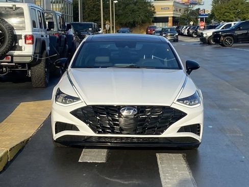 Used 2023 Hyundai Sonata SEL Plus image 3