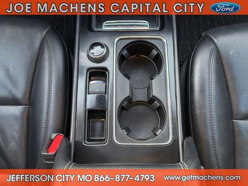 Used 2022 Lincoln Corsair AWD w/ Premium Package image 20