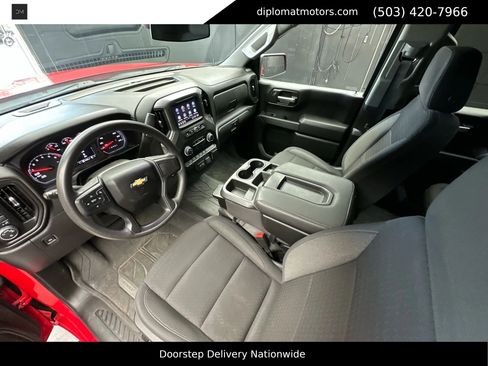 Used 2023 Chevrolet Silverado 1500 Custom image 16