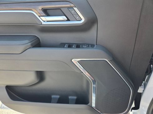 Used 2025 Chevrolet Silverado 1500 RST AWD/4WD image 23