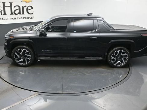 Certified 2024 Chevrolet Silverado EV RST image 41