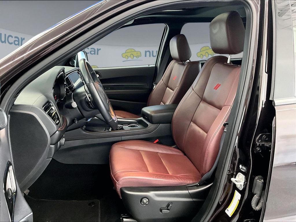 Used 2025 Dodge Durango GT AWD/4WD image 10