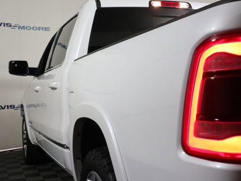 Used 2024 RAM 1500 Limited w/ Body Color Bumper Group image 10