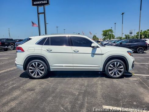 Used 2020 Volkswagen Atlas Cross Sport SEL Premium R-Line AWD/4WD image 13