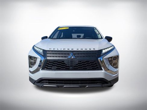 Used 2024 Mitsubishi Eclipse Cross LE image 8