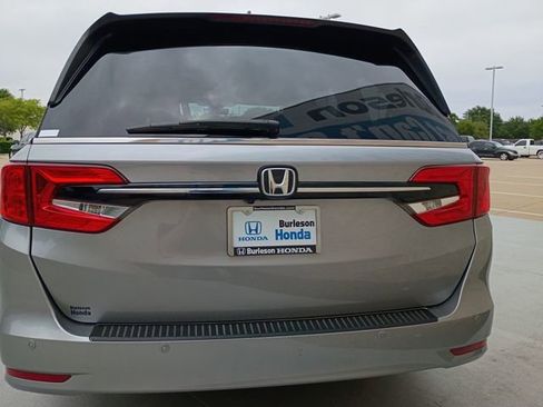 Used 2023 Honda Odyssey Touring image 7