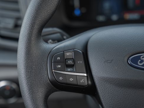 New 2026 Ford Transit 250 148 Medium Roof image 24