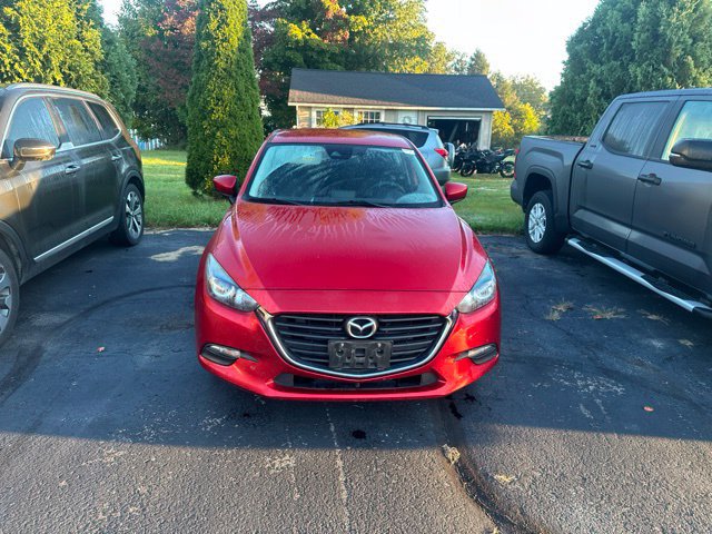Used 2018 MAZDA MAZDA3 Sport FWD image 2