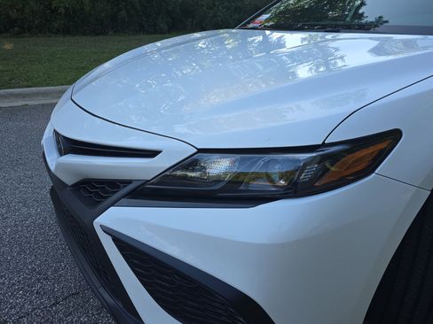 Certified 2024 Toyota Camry SE FWD image 30