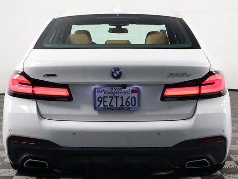 Used 2023 BMW 530e xDrive w/ M Sport Package image 5