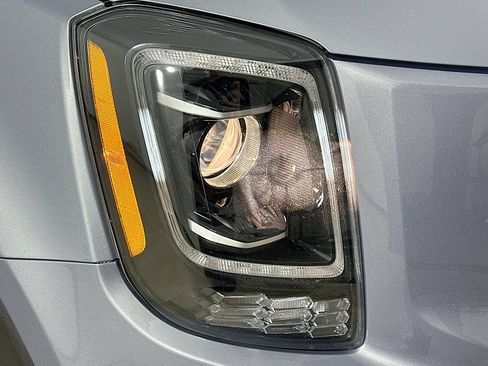 Used 2020 Kia Telluride S AWD/4WD image 9