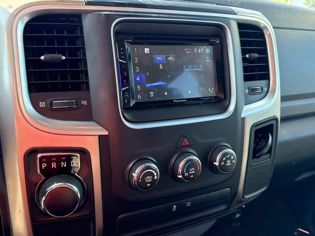 Used 2014 RAM 1500 Classic SLT RWD image 21