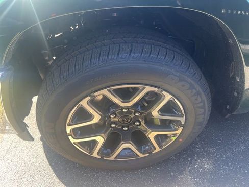 New 2026 RAM 1500 Laramie image 4