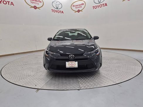 Used 2026 Toyota Corolla LE FWD image 4