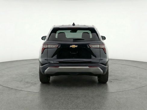 Used 2025 Chevrolet Equinox LT FWD image 7