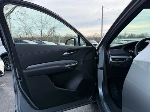 Used 2023 Cadillac XT4 Premium Luxury w/ LPO, ONYX Package image 10