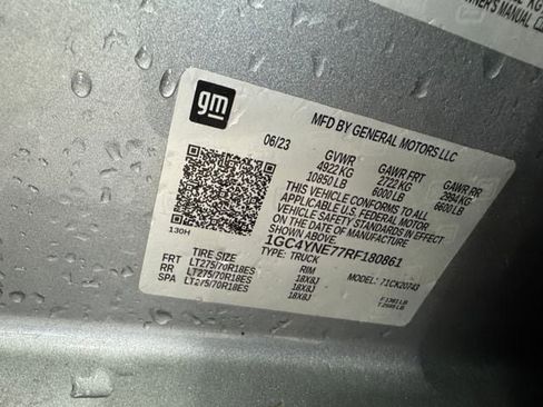 Used 2024 Chevrolet Silverado 2500 LT w/ All Star Edition image 53