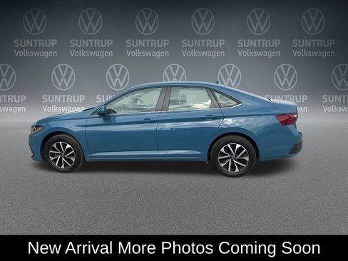 Used 2025 Volkswagen Jetta S FWD image 2