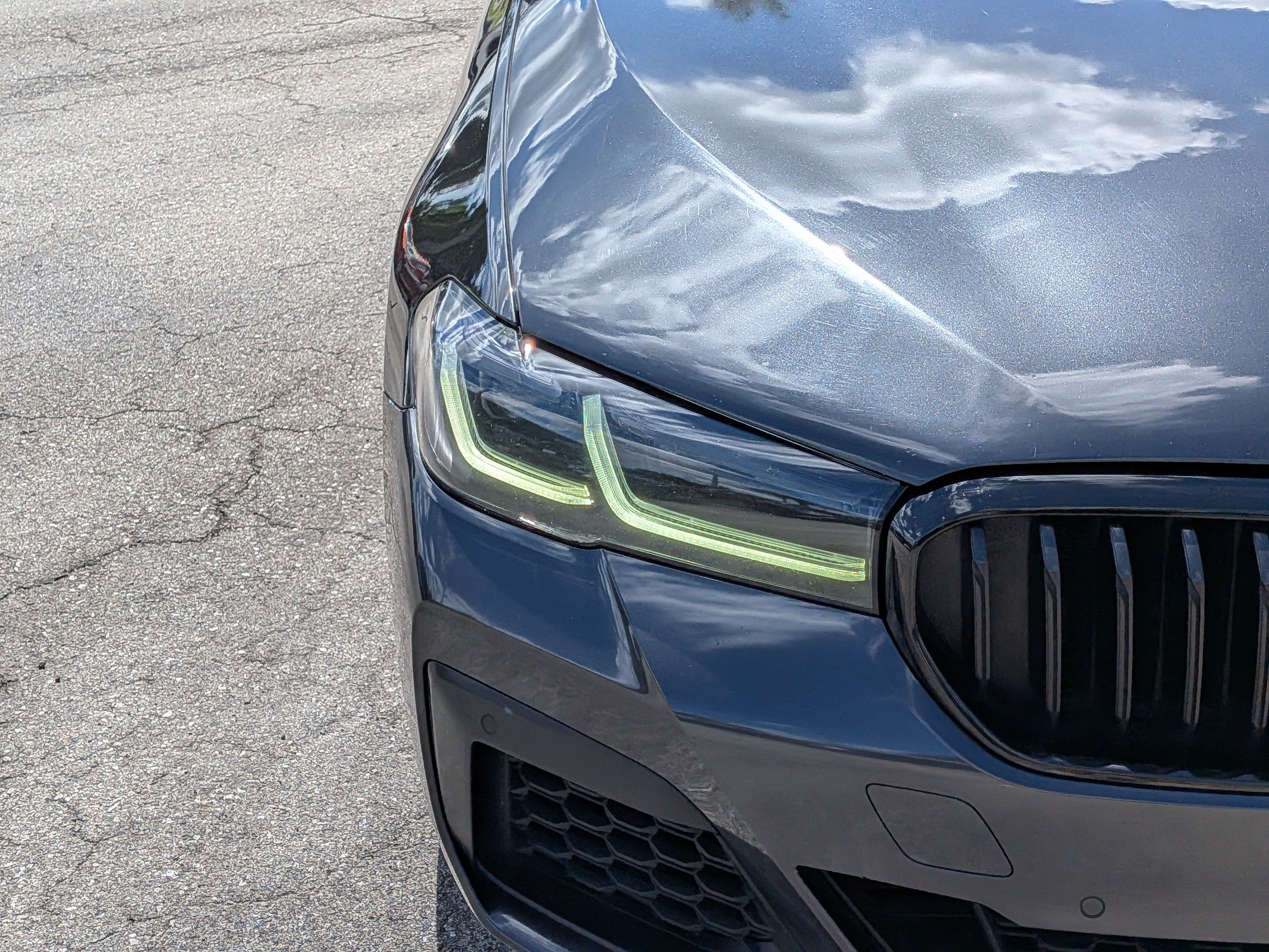 Used 2021 BMW M550i xDrive w/ Dynamic Handling Package AWD/4WD image 10