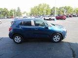 Used 2020 Chevrolet Trax LT w/ LT Convenience Package image 6