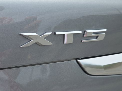 New 2026 Cadillac XT5 Premium Luxury w/ LPO, Floor Liner Package image 13