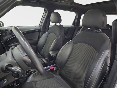 Used 2016 MINI Cooper Countryman S image 17