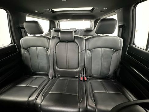 Used 2024 Jeep Wagoneer 4WD w/ Premium Group I image 26
