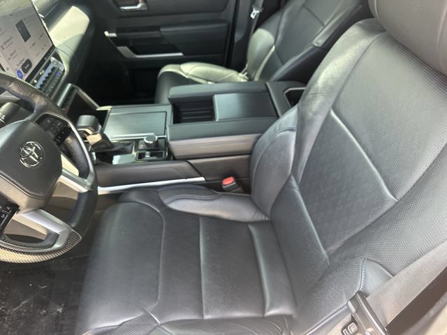 Used 2024 Toyota Tundra Platinum AWD/4WD image 18