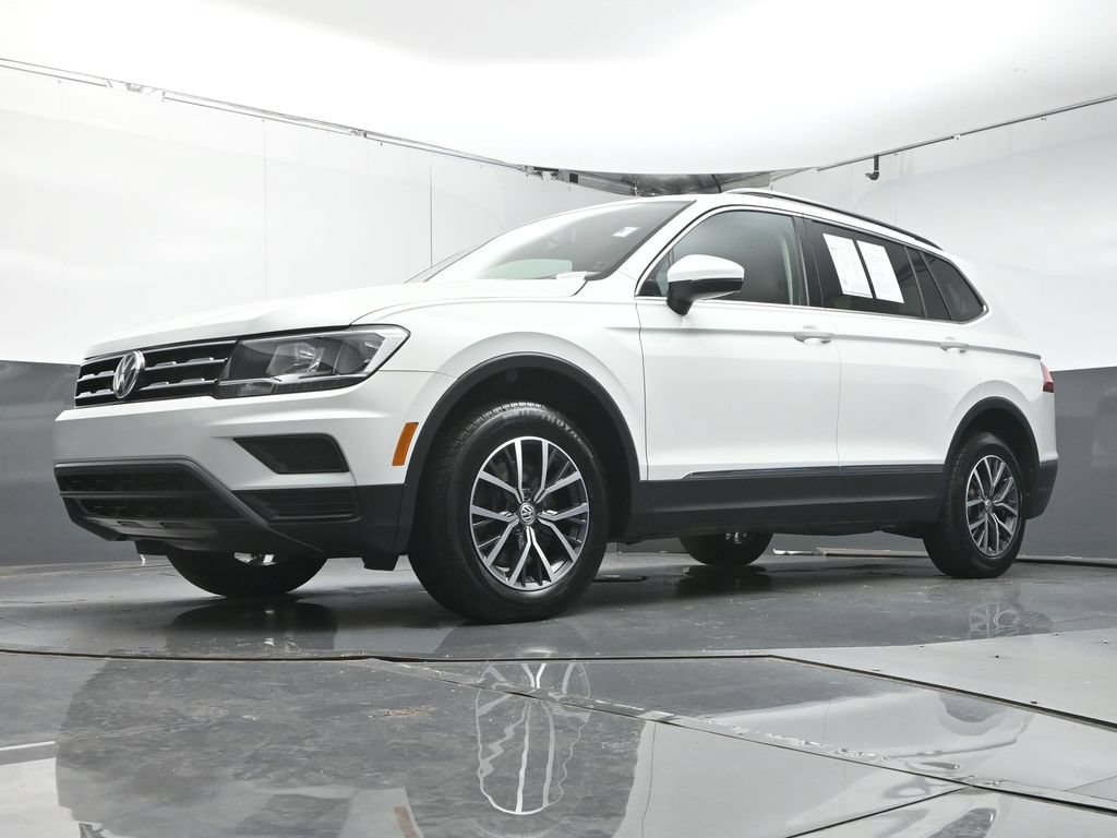 Used 2020 Volkswagen Tiguan SE FWD image 37