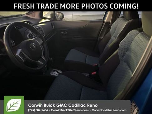 Used 2013 Toyota Yaris LE image 9