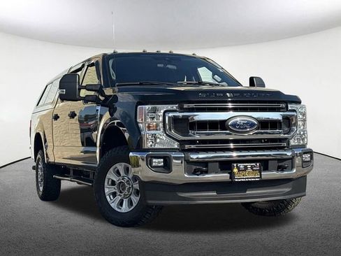 Used 2020 Ford F250 XLT w/ XLT Value Package image 2