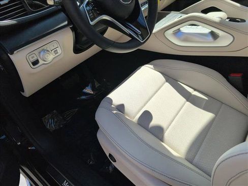 New 2026 Mercedes-Benz GLE 450 4MATIC image 4