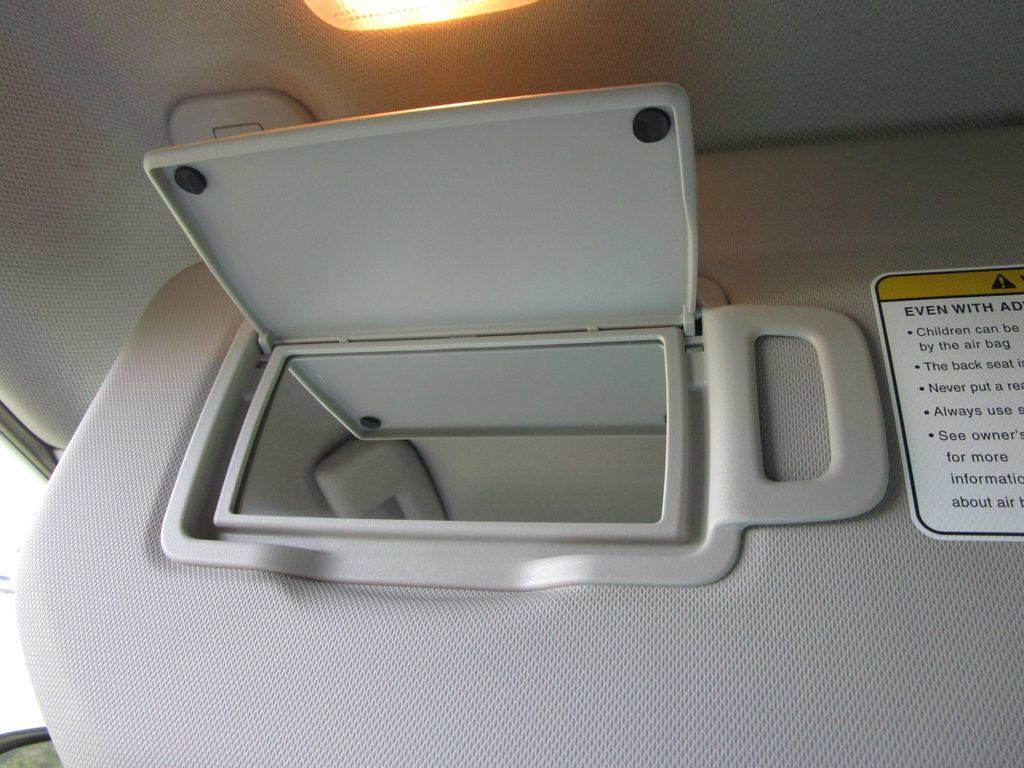 Used 2023 Nissan Rogue SV FWD image 41