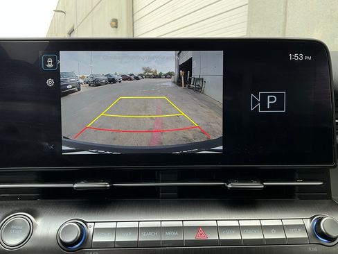 Used 2025 Hyundai Kona SEL image 33