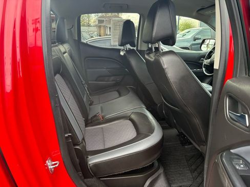 Used 2017 Chevrolet Colorado Z71 AWD/4WD image 33