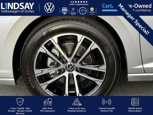 Certified 2025 Volkswagen Jetta Sport image 9