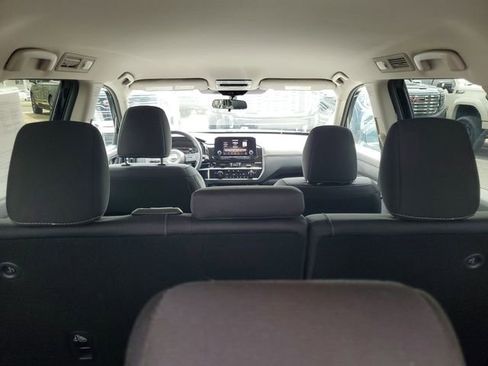 Used 2025 Nissan Pathfinder SV w/ Cargo Package FWD image 29