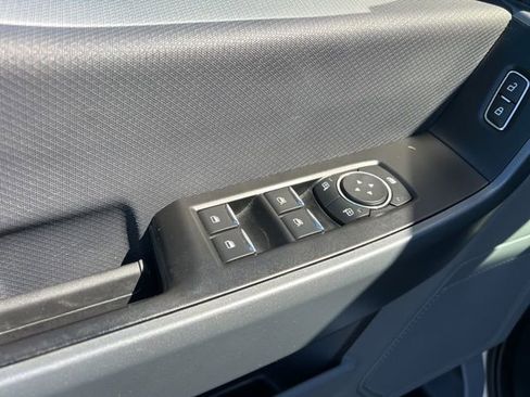 Used 2021 Ford F150 XLT image 12