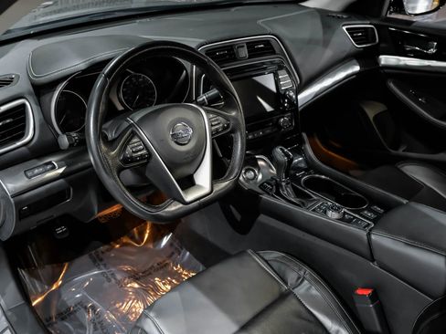 Used 2021 Nissan Maxima 3.5 SV w/ Floor Mat Group image 3