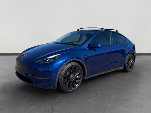 Used 2022 Tesla Model Y Performance AWD/4WD image 1
