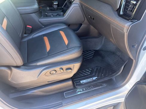 Used 2024 GMC Sierra 1500 AT4 w/ Technology Package image 16