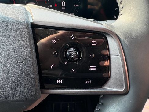 Used 2025 Nissan Murano SV AWD/4WD image 14