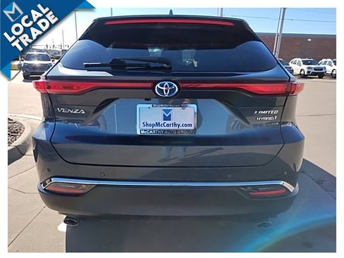 Used 2021 Toyota Venza Limited image 8