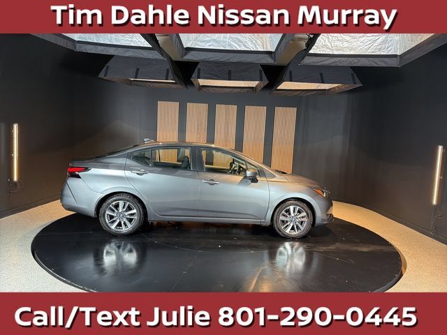 Used 2024 Nissan Versa SV FWD image 6